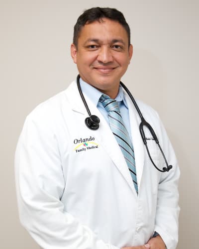 Héctor Valladares, PA-C